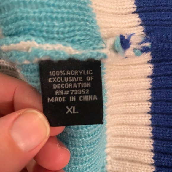 Blizzard Bay XL Snowman Christmas Sweater- Gently Used! - Picture 9 of 10